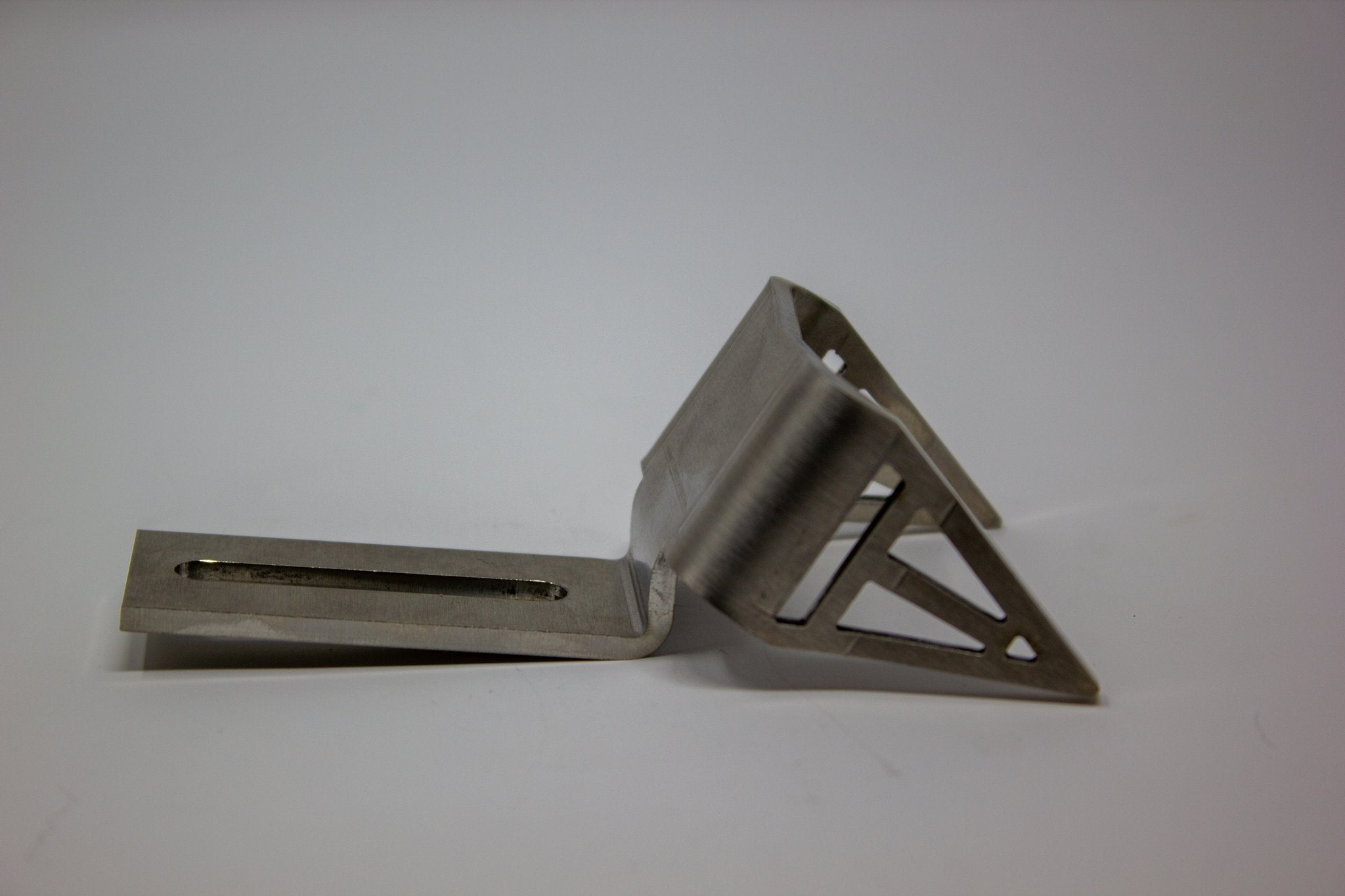 TRYNYTY Manta Fender