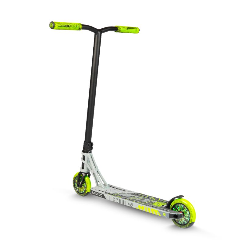 Madd Gear MGX P1 PRO SCOOTER