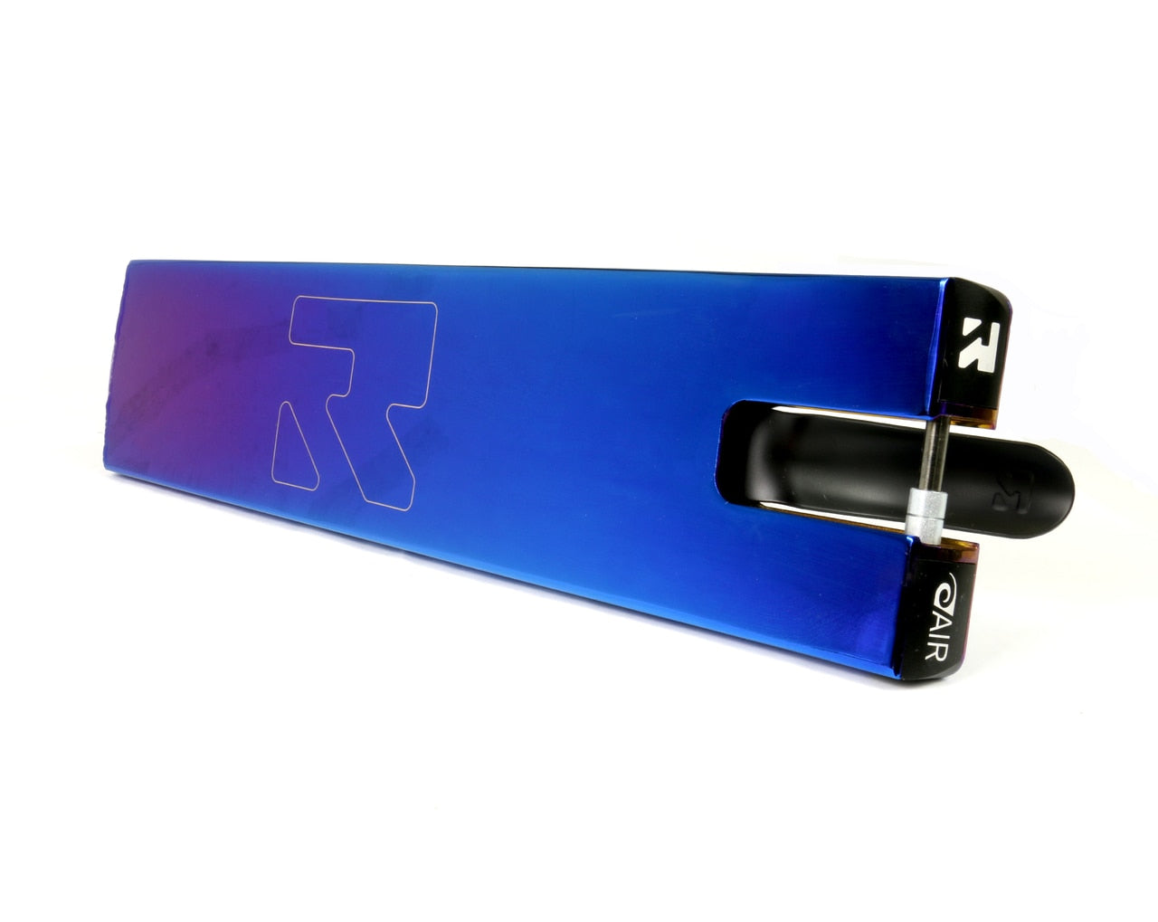 Root industries  - AIR deck